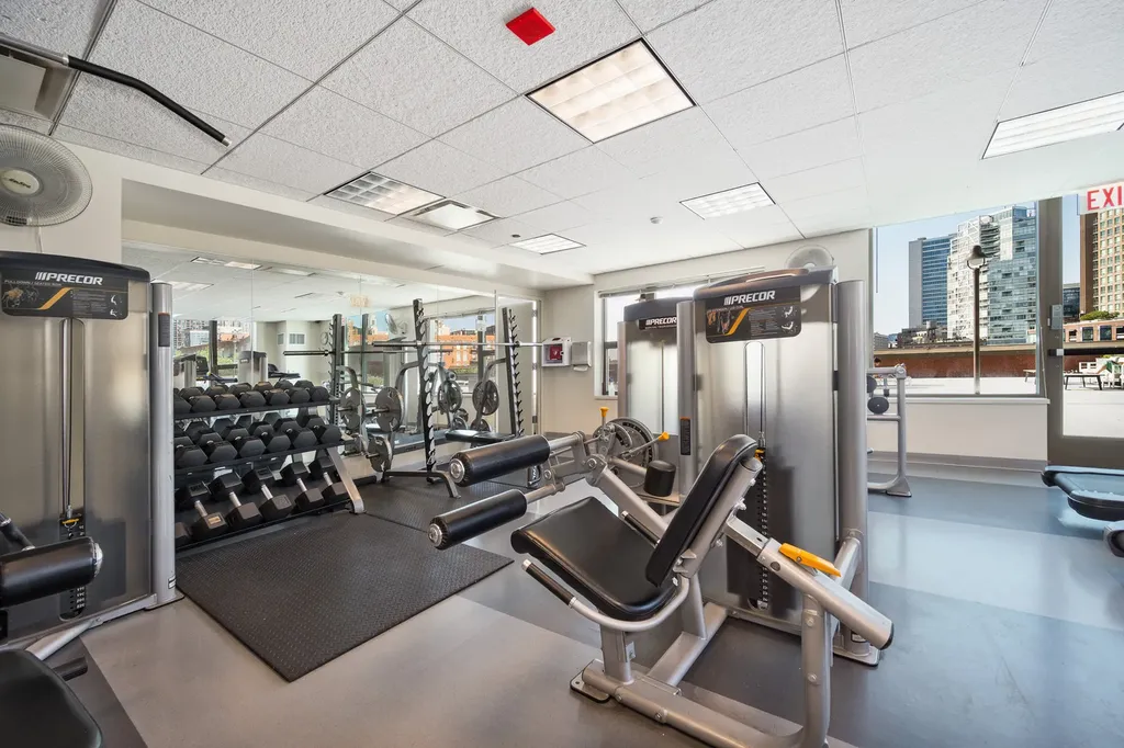 449 North Clinton Street Chicago IL 60654