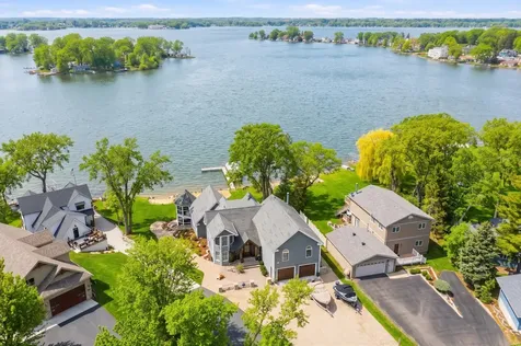 531 Circle Drive Fox Lake IL 60020