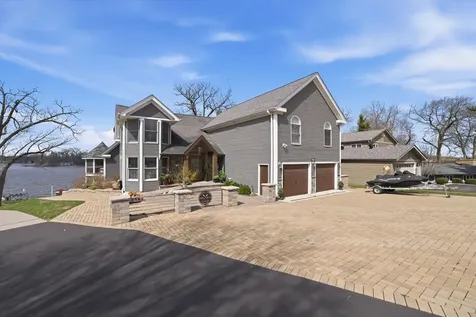 531 Circle Drive Fox Lake IL 60020