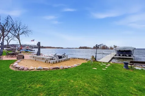 531 Circle Drive Fox Lake IL 60020