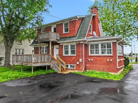 24 North Belmont Avenue Arlington Heights IL 60004