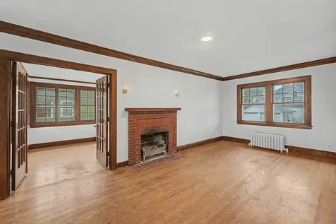 24 North Belmont Avenue Arlington Heights IL 60004