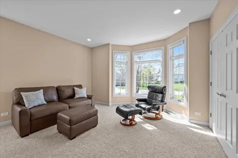 5399 South Pointe Court Long Grove IL 60047