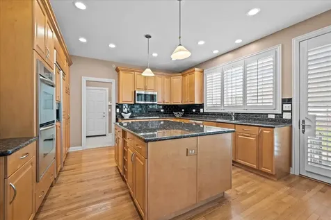 5399 South Pointe Court Long Grove IL 60047