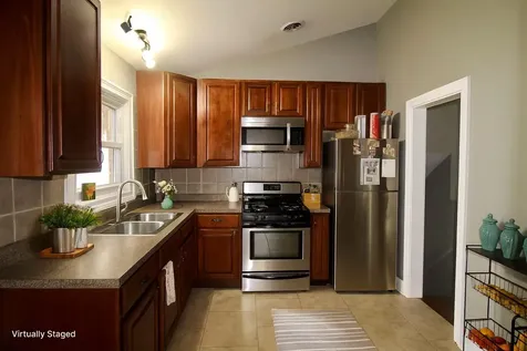 16637 Paulina Street Markham IL 60428