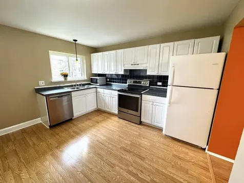 2215 Nichols Road Arlington Heights IL 60004
