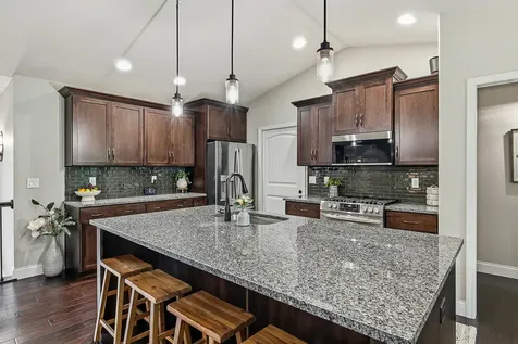 6007 Roughleaf Avenue Bloomington IL 61705