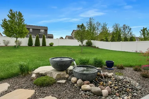 6007 Roughleaf Avenue Bloomington IL 61705