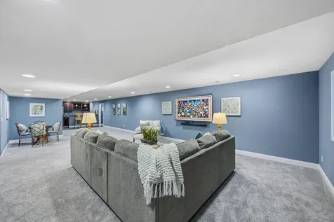 6007 Roughleaf Avenue Bloomington IL 61705