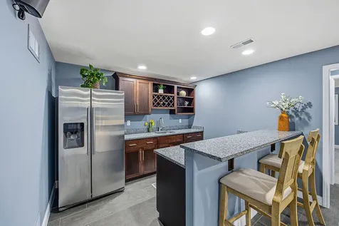 6007 Roughleaf Avenue Bloomington IL 61705