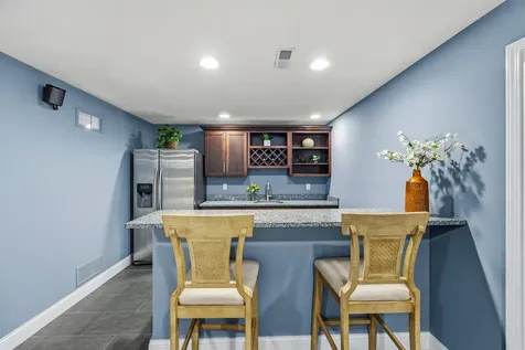 6007 Roughleaf Avenue Bloomington IL 61705
