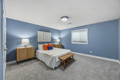6007 Roughleaf Avenue Bloomington IL 61705