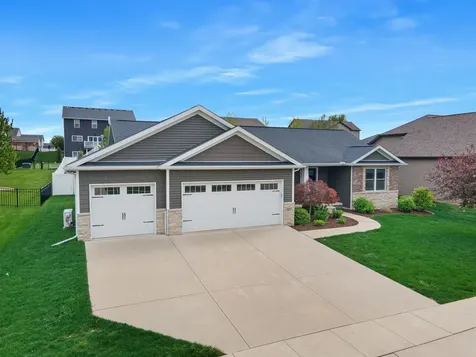6007 Roughleaf Avenue Bloomington IL 61705