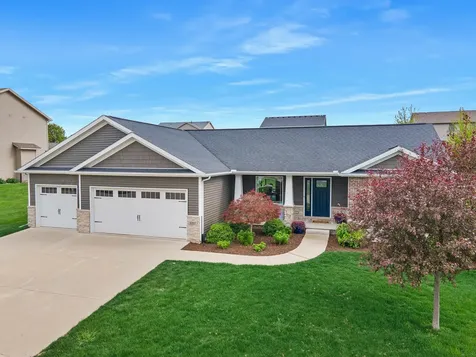 6007 Roughleaf Avenue Bloomington IL 61705