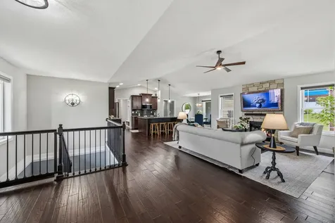 6007 Roughleaf Avenue Bloomington IL 61705