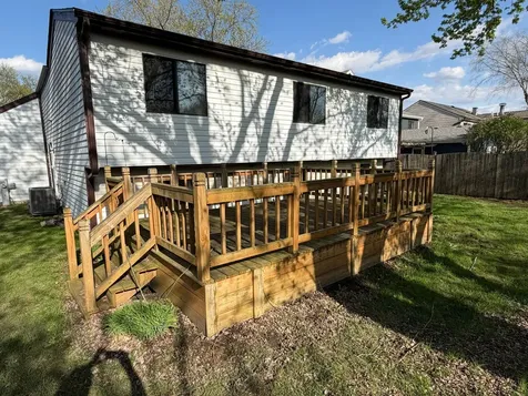 208 Albert Drive Vernon Hills IL 60061