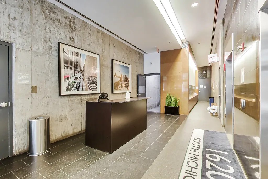 1620 South Michigan Avenue Chicago IL 60616