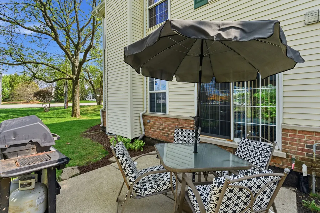 16719 South Sunset Ridge Court Lockport IL 60441