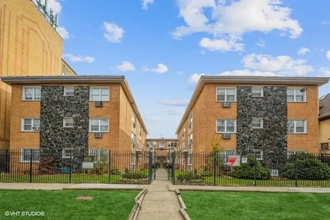1531 West Sherwin Avenue Chicago IL 60626