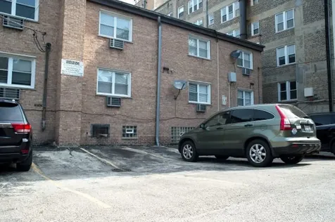 1531 West Sherwin Avenue Chicago IL 60626