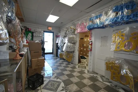 5640 West Cermak Road Cicero IL 60804