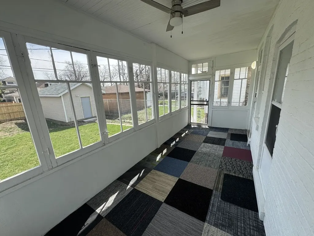 8445 South May Street Chicago IL 60620