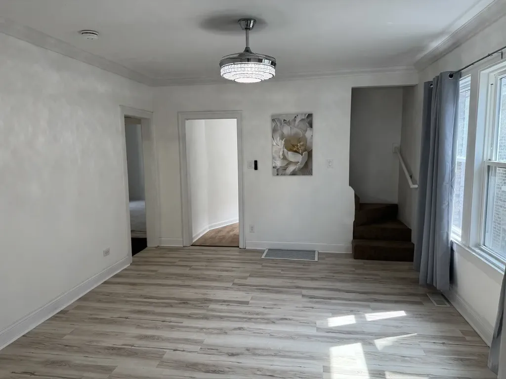 8445 South May Street Chicago IL 60620