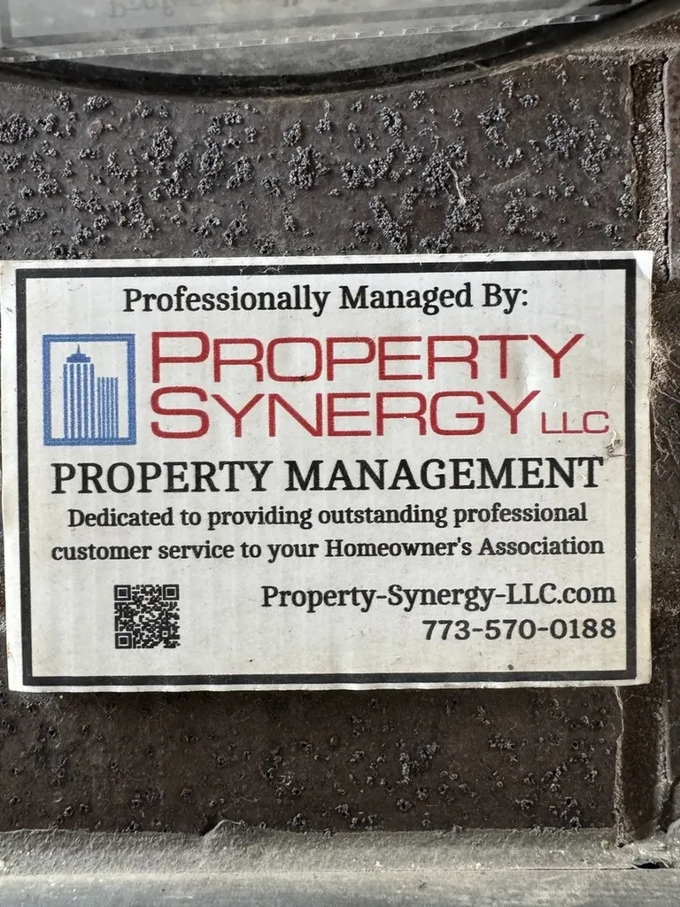 2933 North Clybourn Avenue Chicago IL 60618