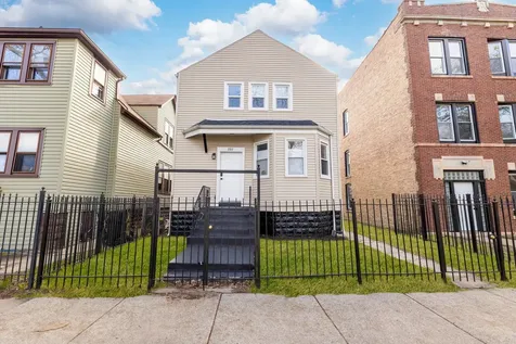 7917 South Ellis Avenue Chicago IL 60619