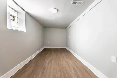 7917 South Ellis Avenue Chicago IL 60619