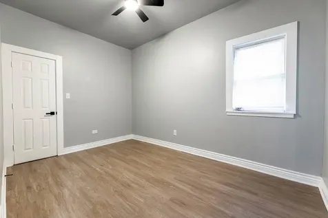 7917 South Ellis Avenue Chicago IL 60619
