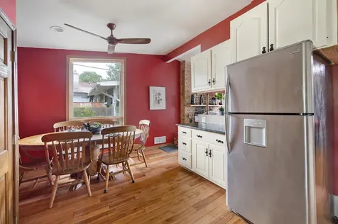 414 East Liberty Street Wauconda IL 60084