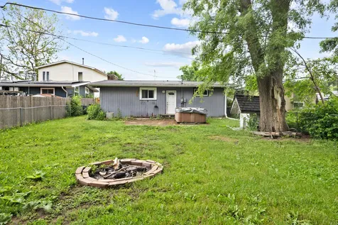 414 East Liberty Street Wauconda IL 60084