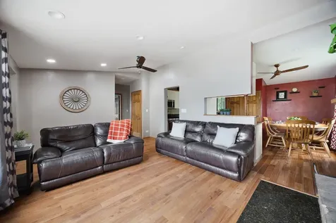 414 East Liberty Street Wauconda IL 60084