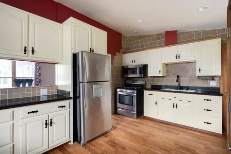 414 East Liberty Street Wauconda IL 60084