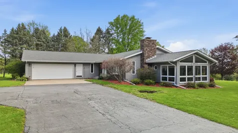 10602 West Birdie Court Polo IL 61064