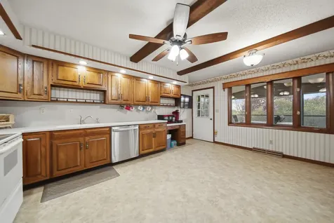 10602 West Birdie Court Polo IL 61064