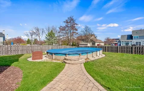 1811 Waverly Lane Algonquin IL 60102