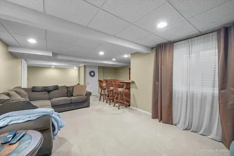 1811 Waverly Lane Algonquin IL 60102