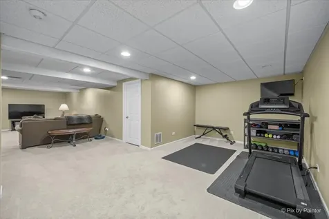 1811 Waverly Lane Algonquin IL 60102