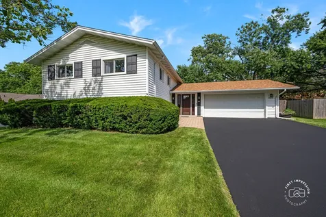 2S545 Lloyd Avenue Lombard IL 60148