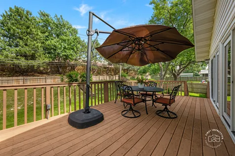 2S545 Lloyd Avenue Lombard IL 60148