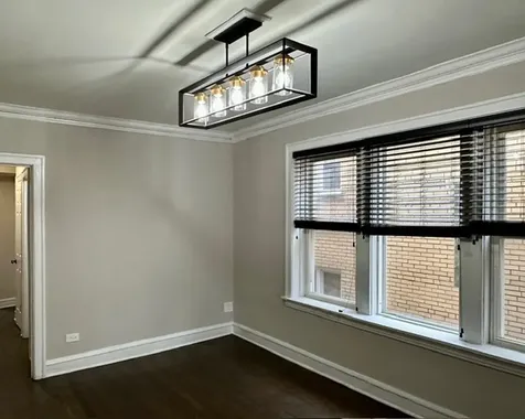 8204 South Exchange Avenue Chicago IL 60617