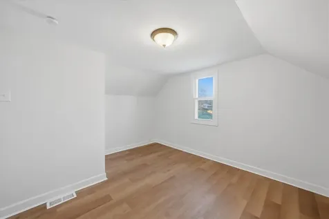 16608 Sawyer Avenue Markham IL 60428