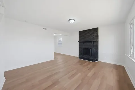 16608 Sawyer Avenue Markham IL 60428