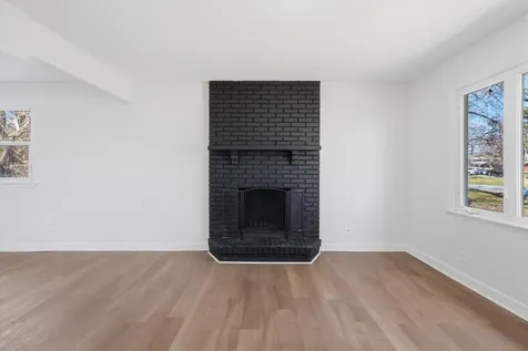 16608 Sawyer Avenue Markham IL 60428
