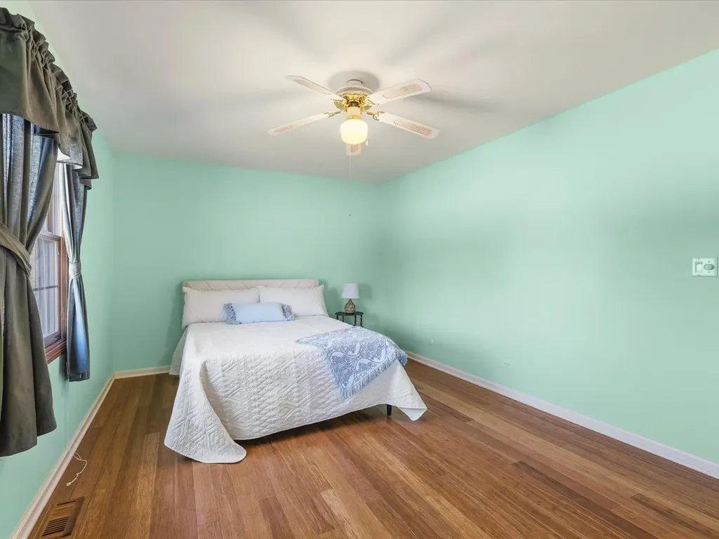 545 Andrew Lane Lake Zurich IL 60047