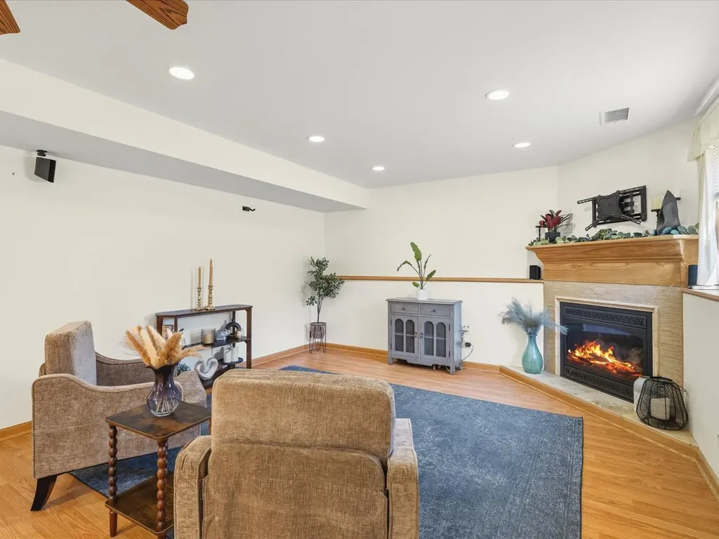 545 Andrew Lane Lake Zurich IL 60047