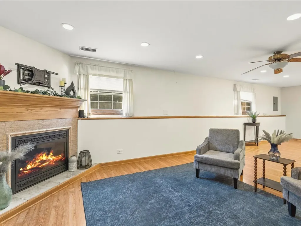 545 Andrew Lane Lake Zurich IL 60047