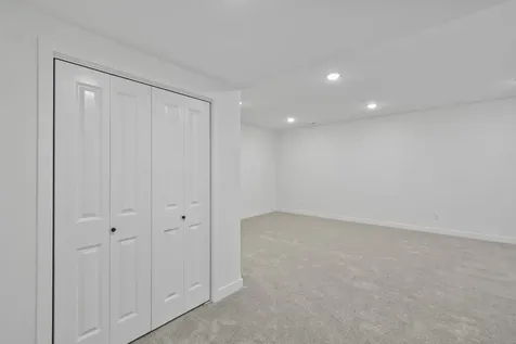 1412 Tinley Lane Mahomet IL 61853